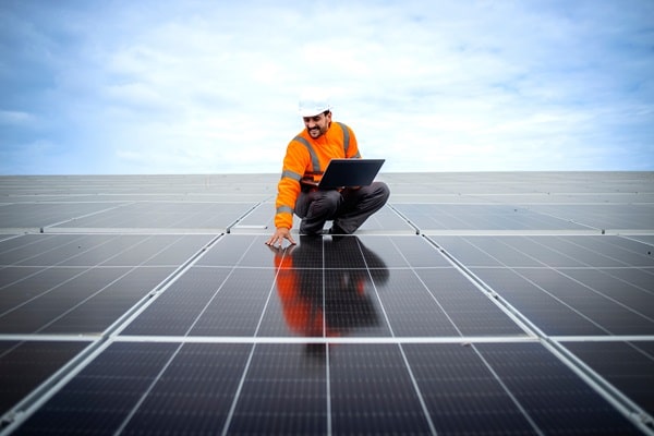 monitorar a produção de energia solar